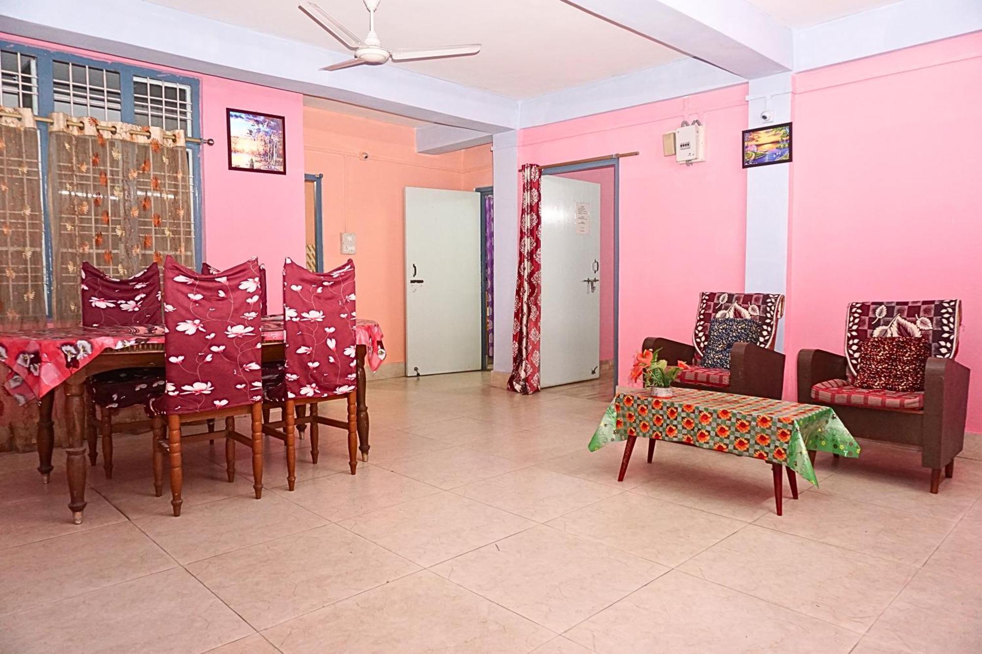Taj Residency Holiday Homestay -Entire 1Bhk & 2Bhk Private Apartments -Call 767Ooo54Oo Jorhat Exterior photo